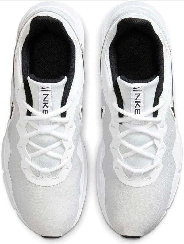 Nike mens Legent Essential 2 Training