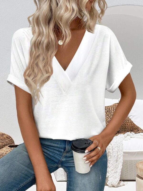 T Shirts Short Sleeve V Neck Tees Womens Fashion Tops Trendy Lightweight Soft 2025 Casual Summer Spring Outfits
